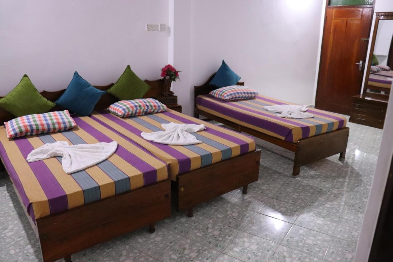 Crescent Resort Galle Extérieur photo