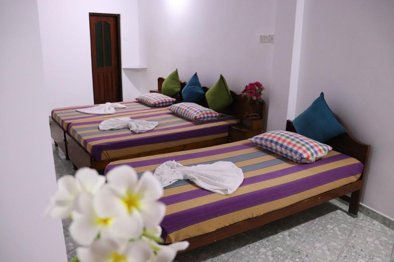 Crescent Resort Galle Extérieur photo