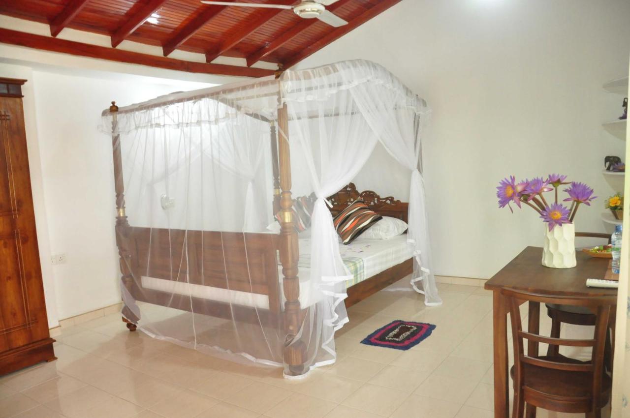 Crescent Resort Galle Extérieur photo